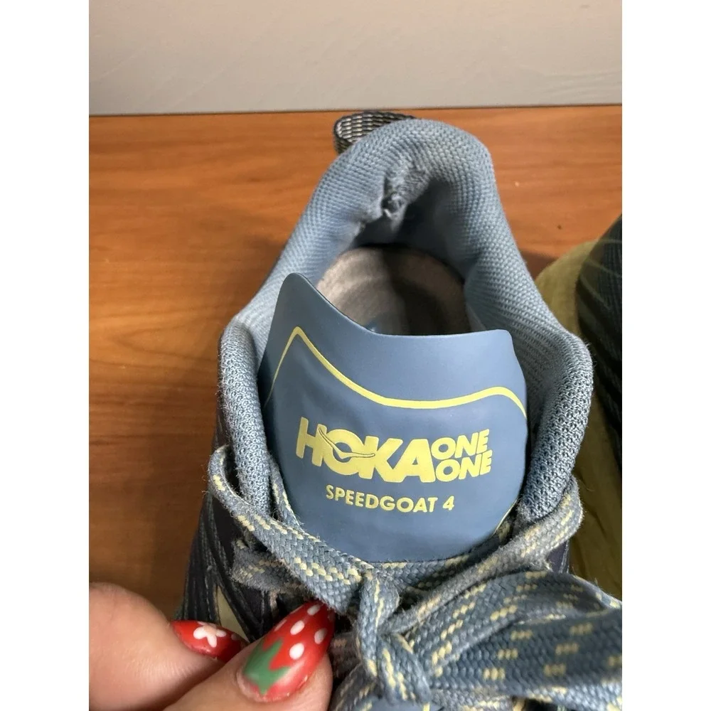 HOKA ONE ONE Speedgoat 4 Shoes Womens Size 9 Blue Trail Running Vibram Sole